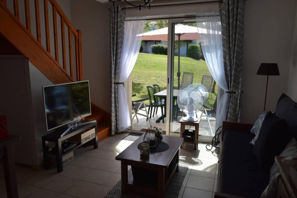 location maison à Cajarc 46160  Extérieur photo