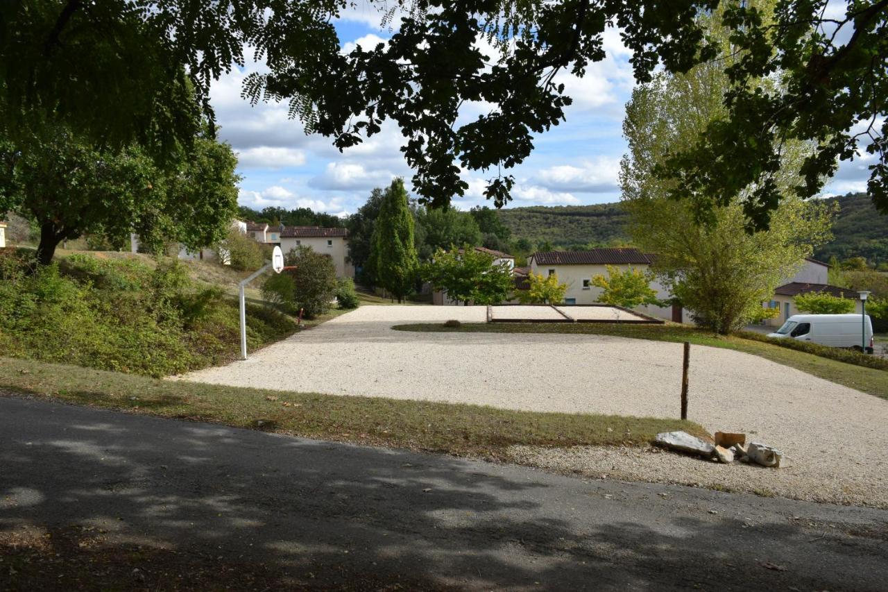 location maison à Cajarc 46160  Extérieur photo
